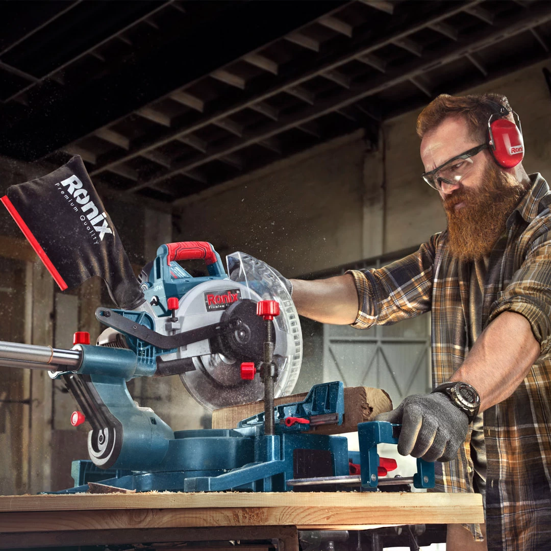 مدل : 5001
                            
                                
                            
                            (4)
                        
                        فارسی بر 25 سانت کشویی دو طرفه level1_68c953bd60103.webp