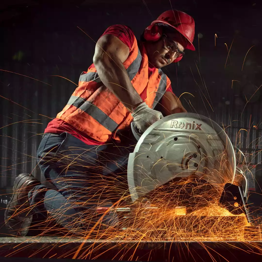 مدل : 5902
(3.07)
پروفیلبر 355 میلیمتری 2400 وات_68c95b3777951.webp